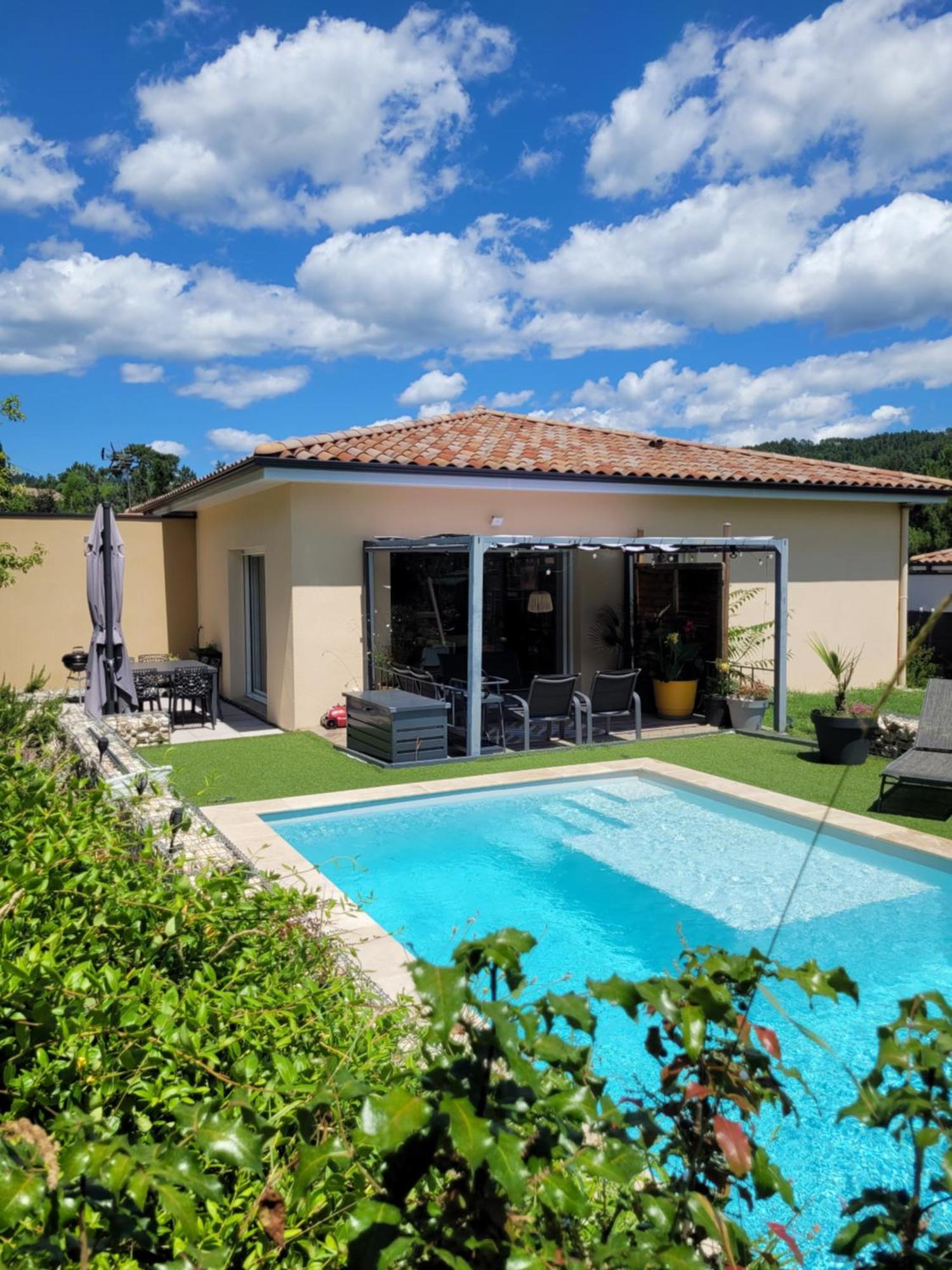La villa des papillons de dugradus Aubenas Extérieur photo
